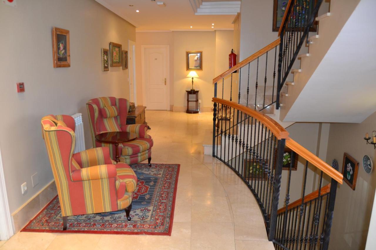 ולנסיה דה דון חואן Hotel Villegas מראה חיצוני תמונה